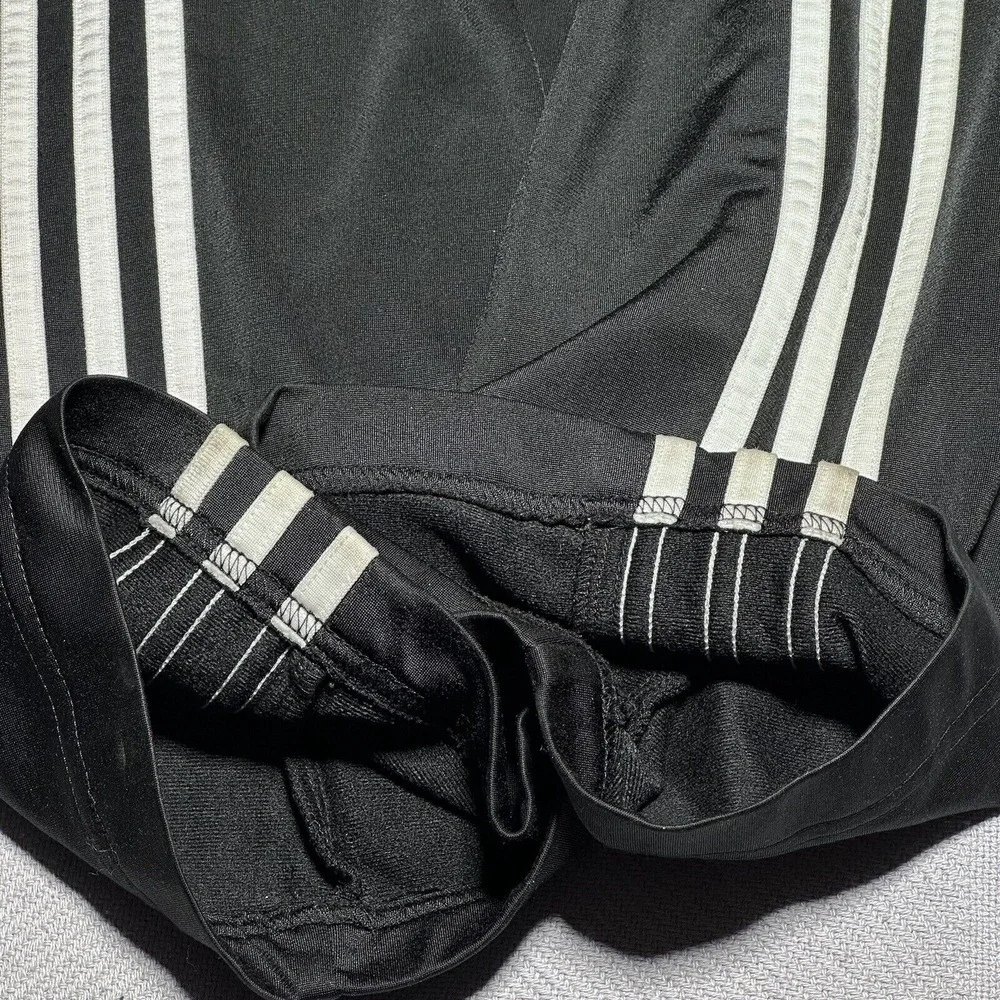 Vintage Y2K Adidas 3 Stripe Zip Pockets Black Track Pants‎ Size Medium